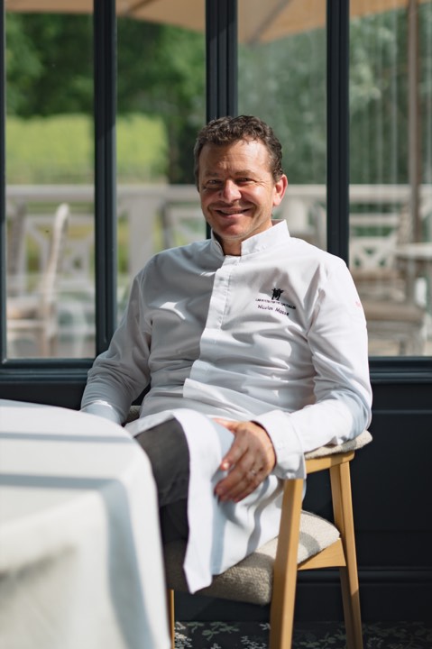 Portrait du chef Nicolas Masse pour Les Sources de Caudalie à Bordeaux France.
